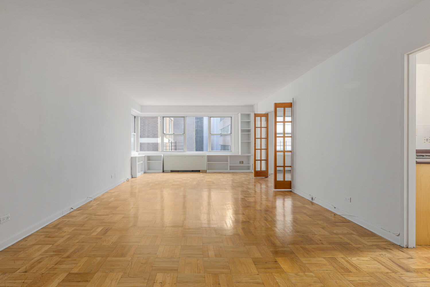 136 E 56TH Street 9J