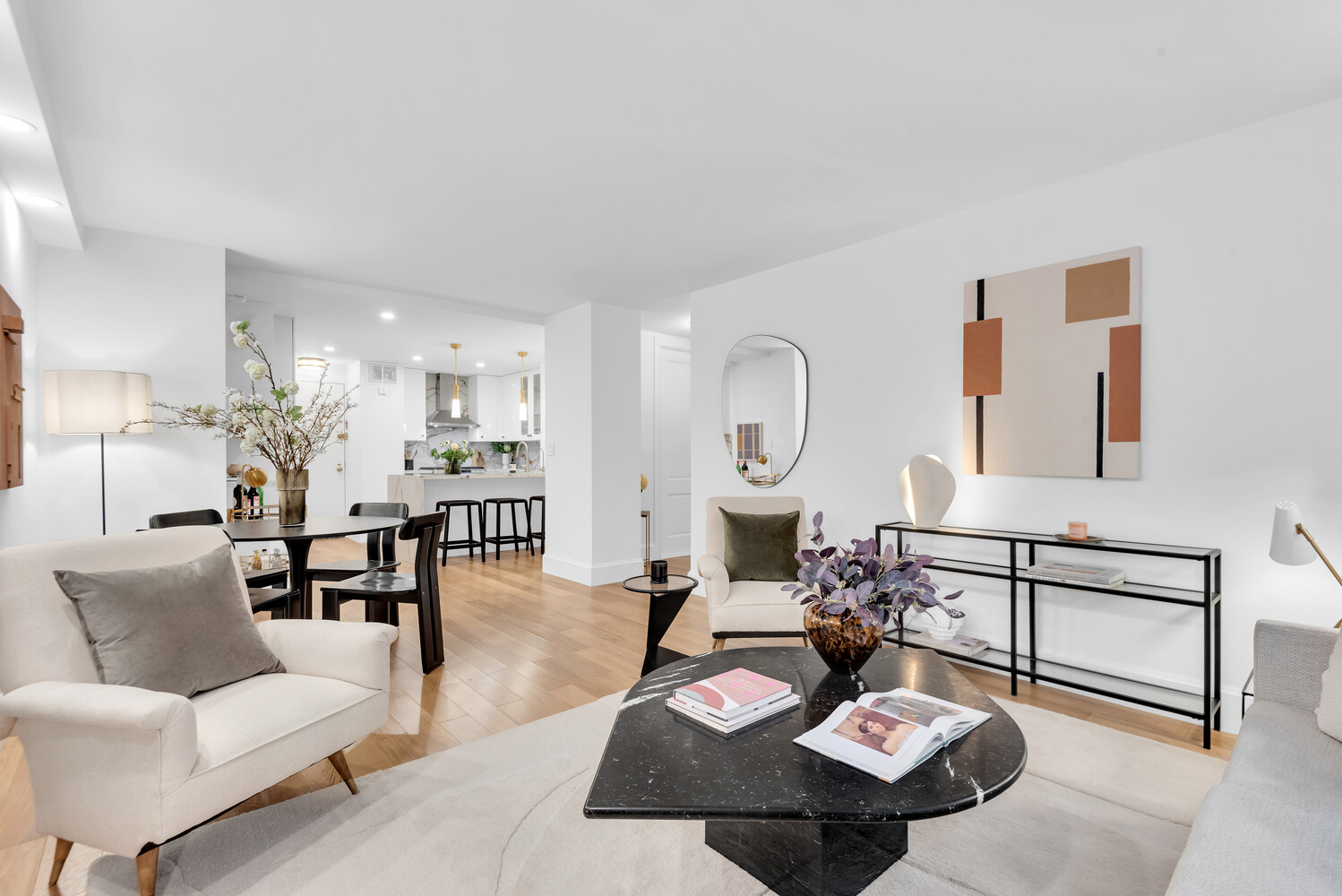 7 E 14TH Street 428
