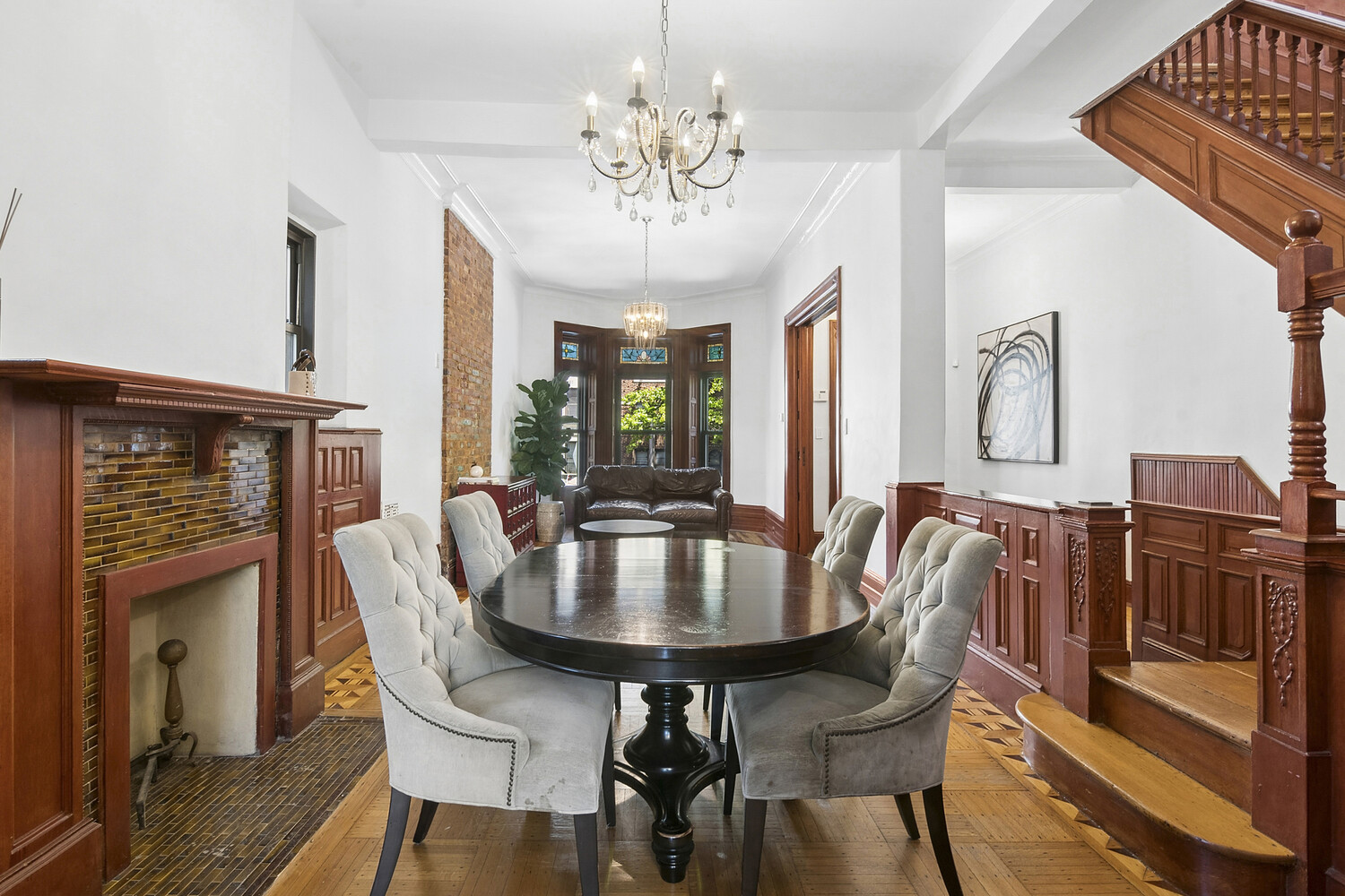 954 PARK Place