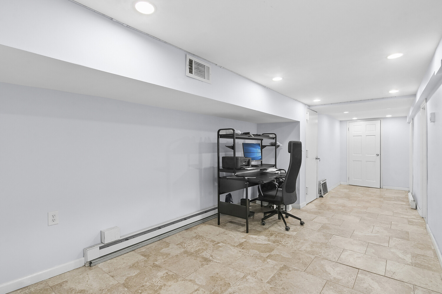 954 PARK Place