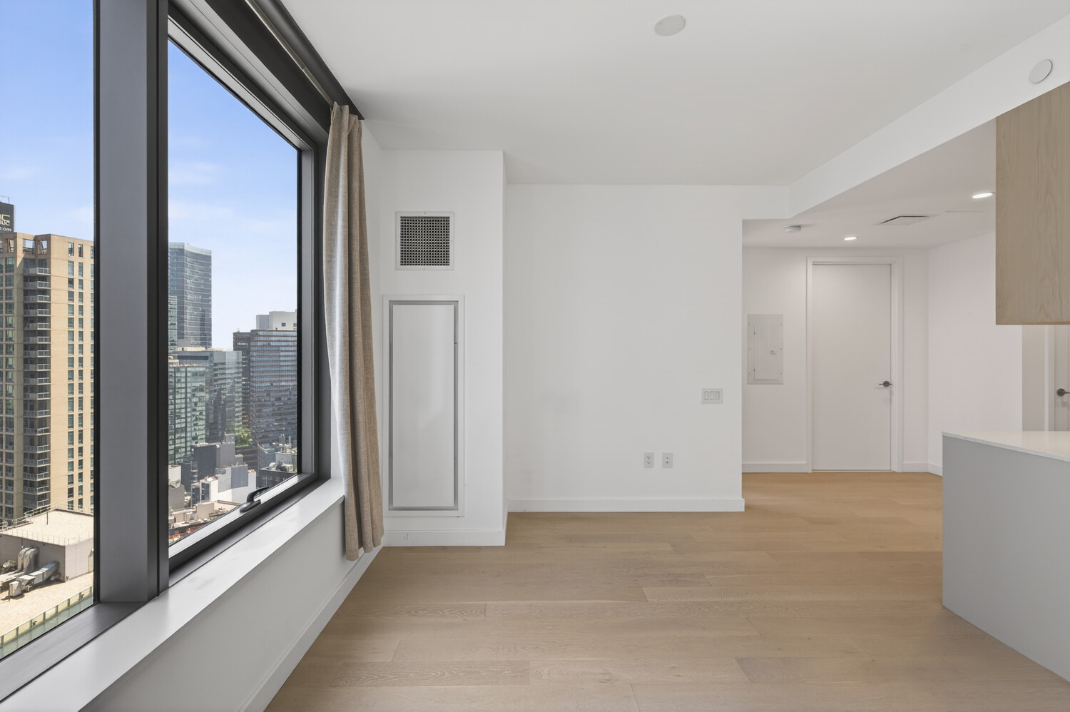 3 COURT Square 3305