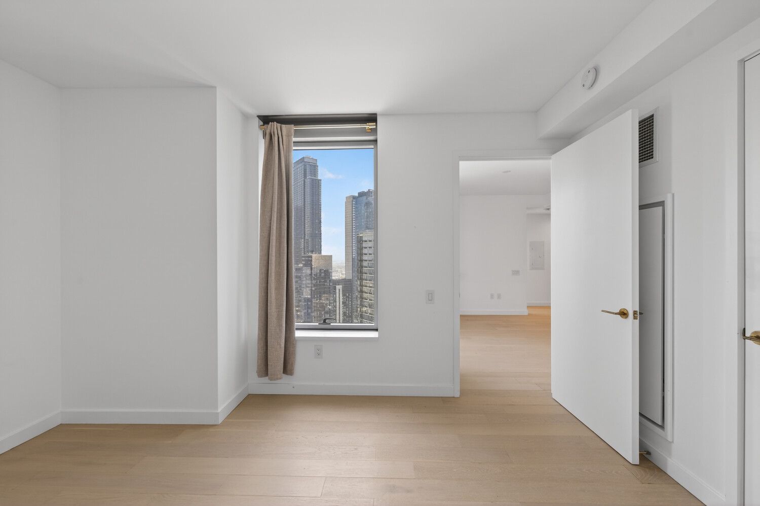 3 COURT Square 3305
