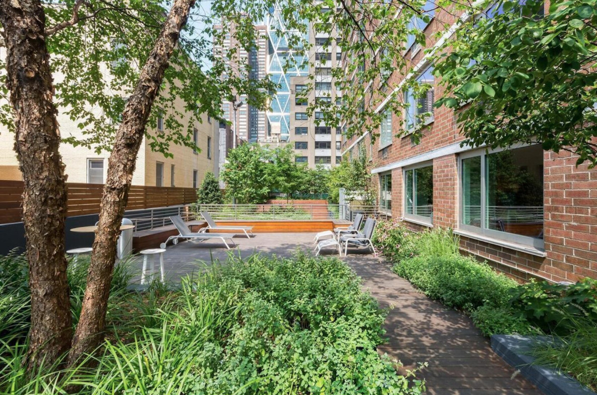 301 W 53RD Street 23K