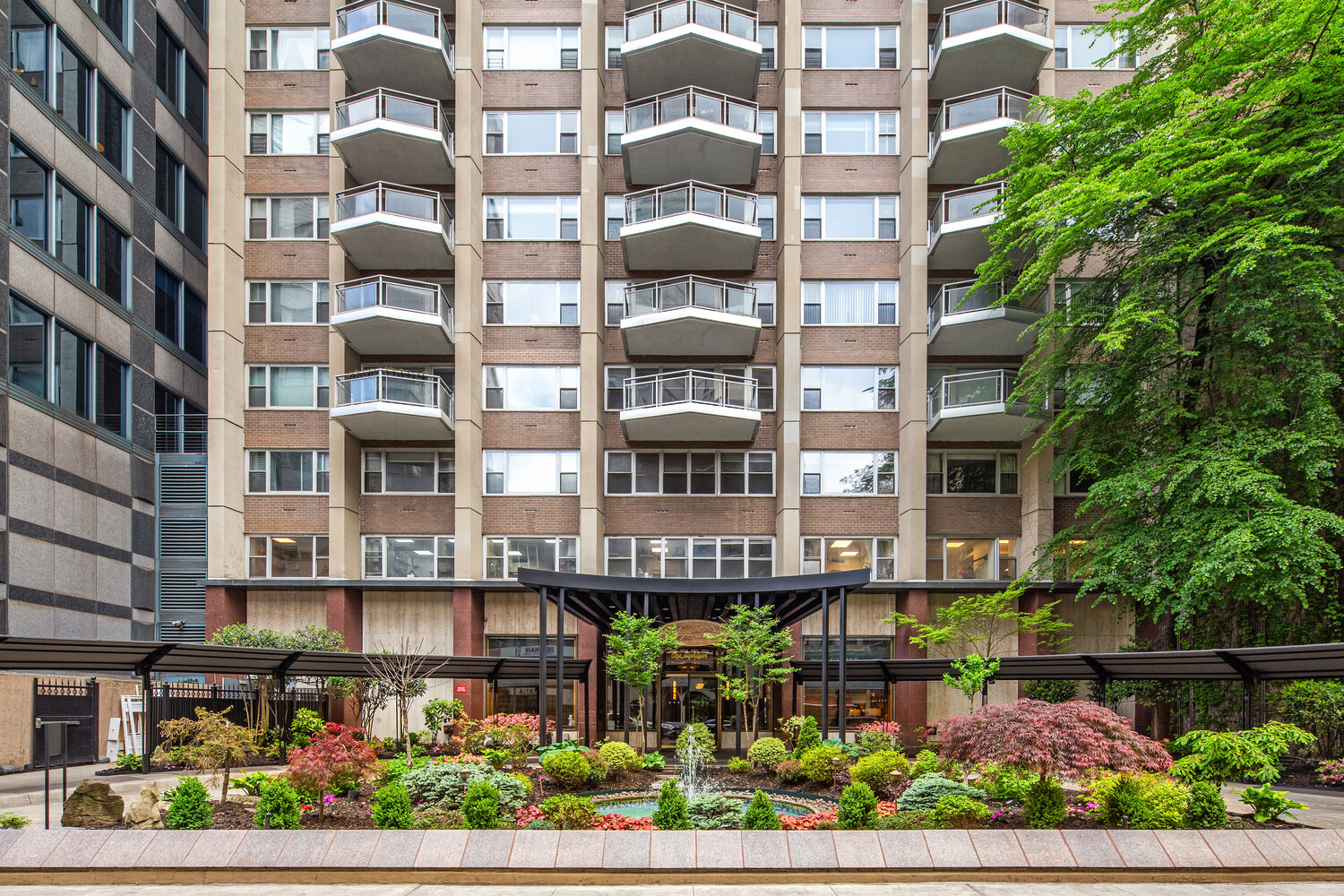 118 E 60TH Street 29G