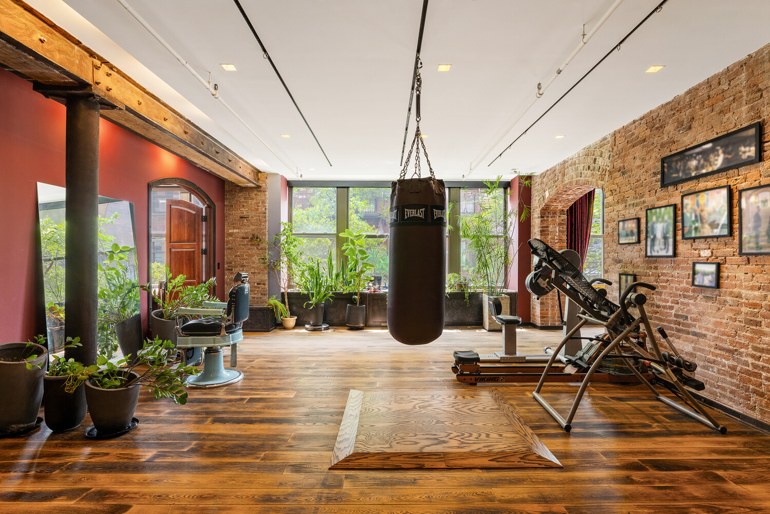 345 W 13TH Street 2E