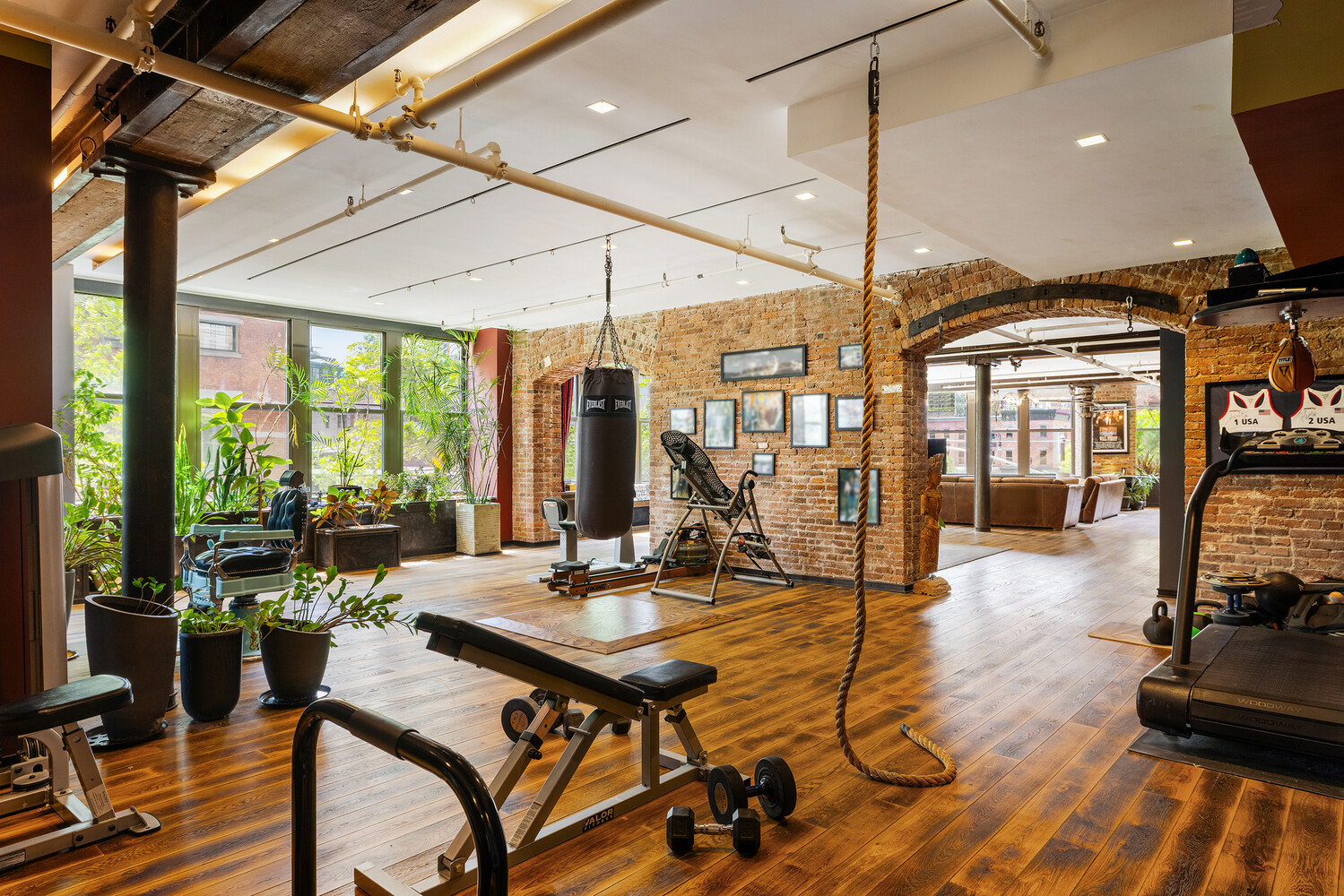 345 W 13TH Street 2E
