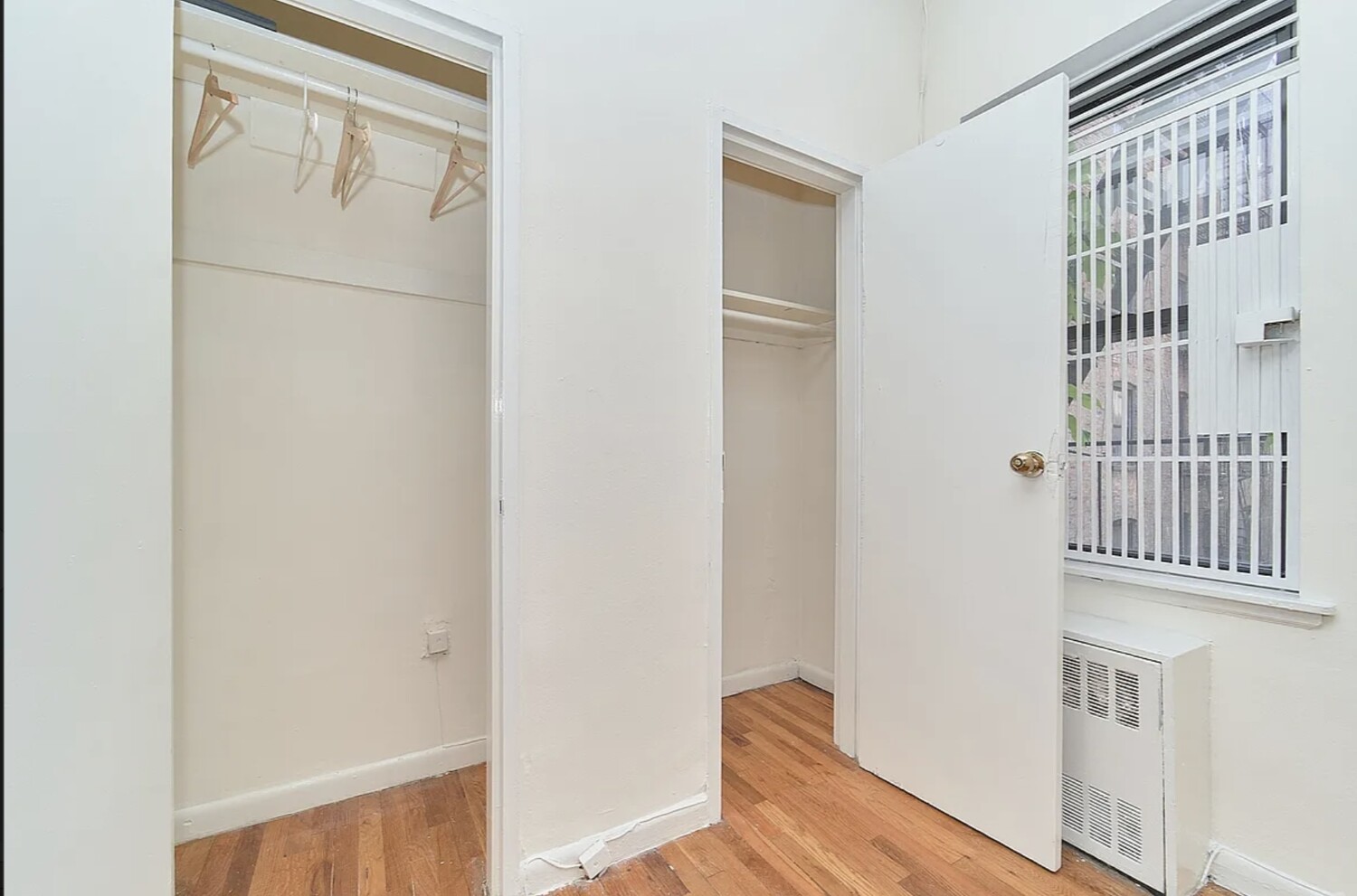 233 E 12TH Street 4C/5C