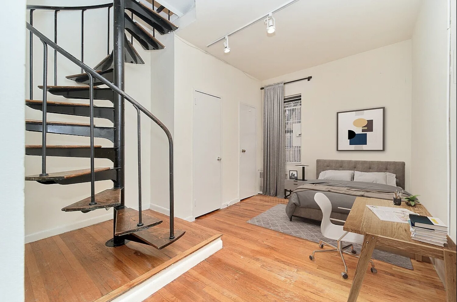 233 E 12TH Street 4C/5C