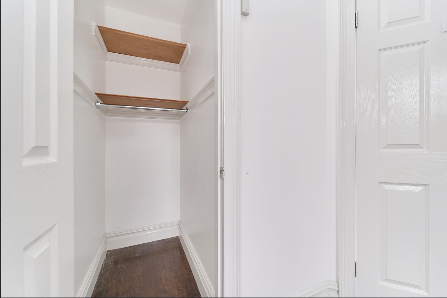 224 W 13TH Street 4R