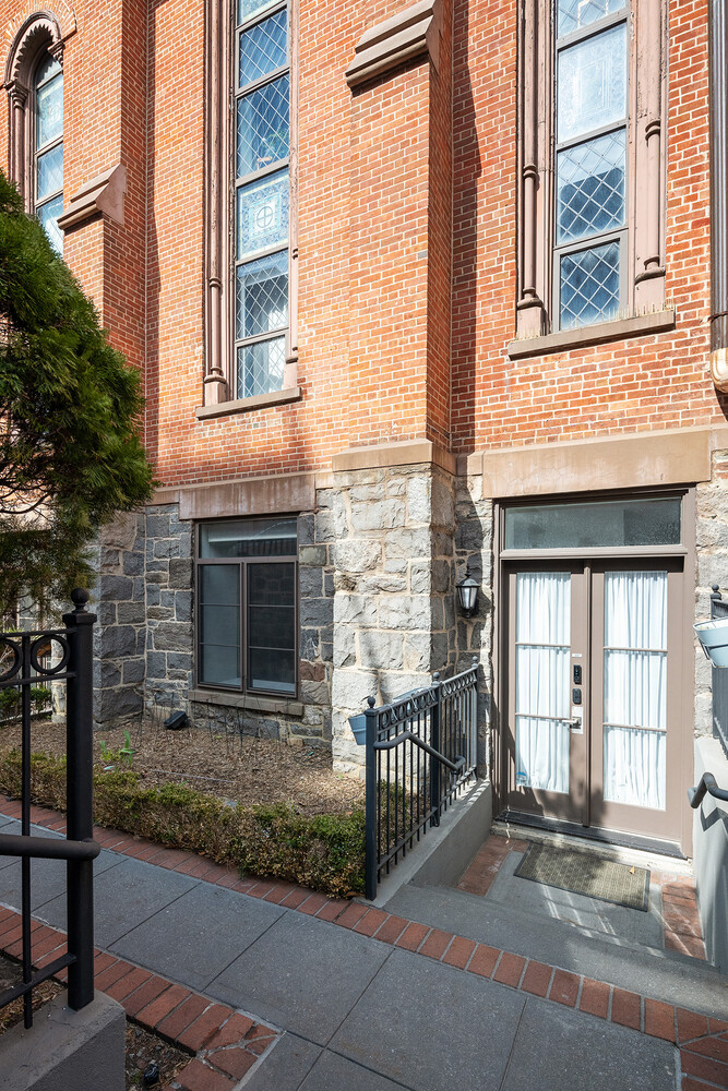101 WARREN Street A1D