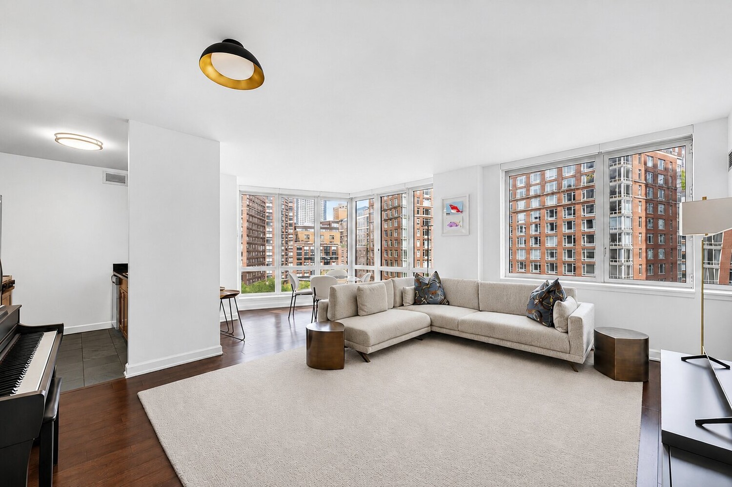 20 RIVER Terrace 10E