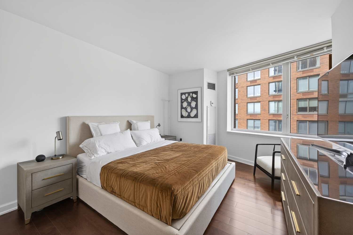 20 RIVER Terrace 10E