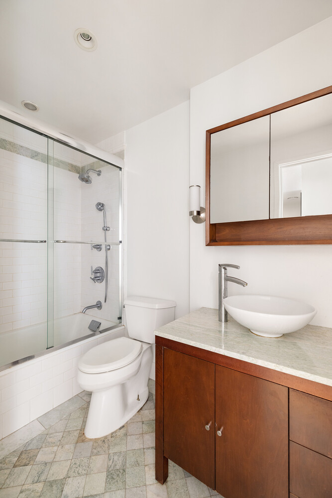 60 E 8TH Street 6A