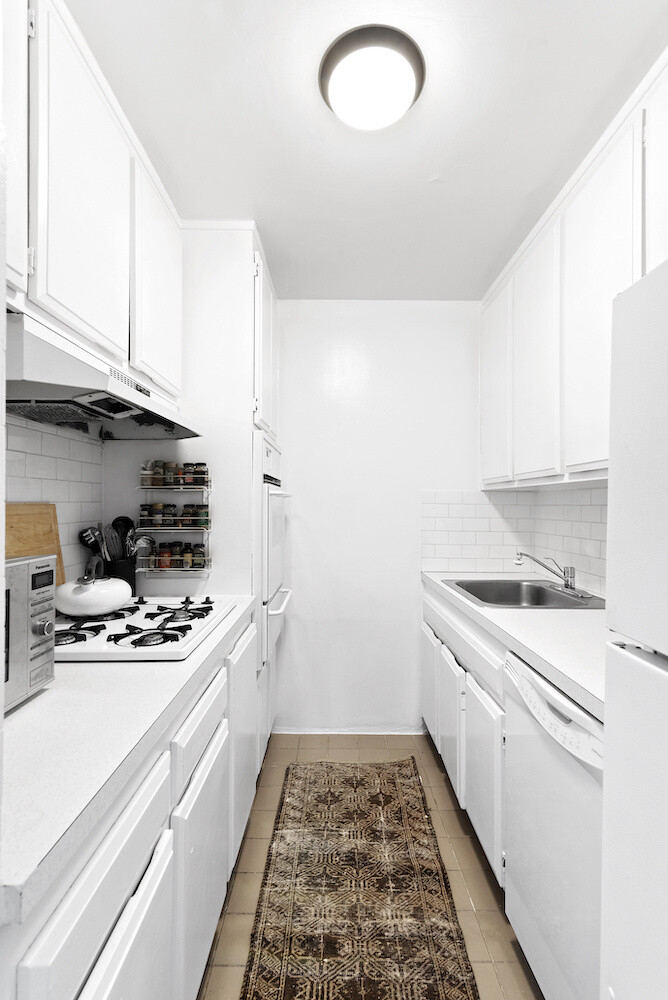 7 E 14TH Street 1512