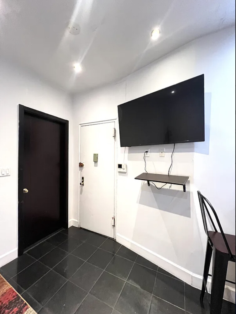 21 W 106TH Street 1A