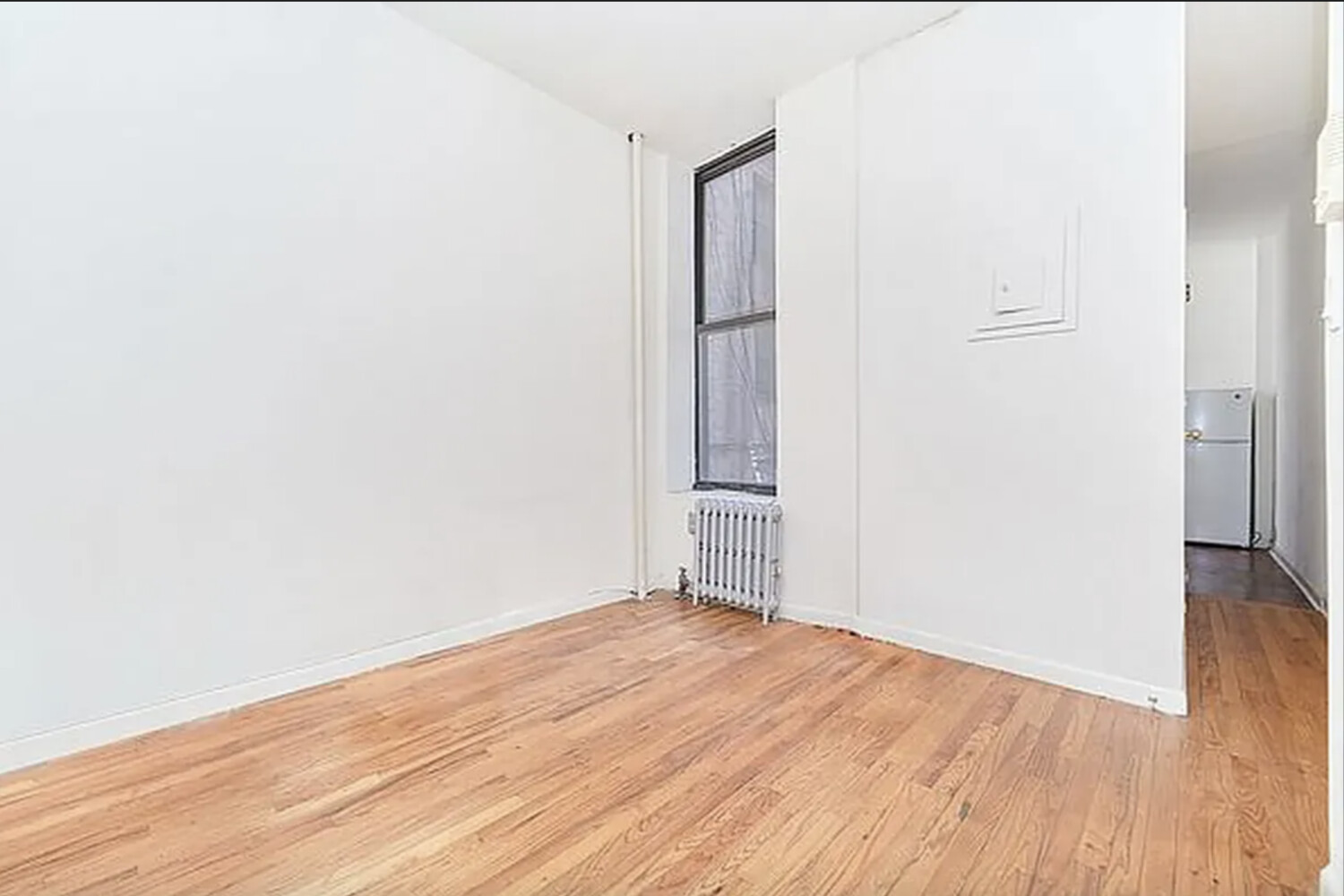 230 E 25TH Street 1B
