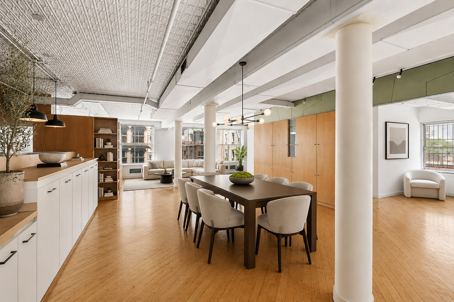 393 W BROADWAY 4WB