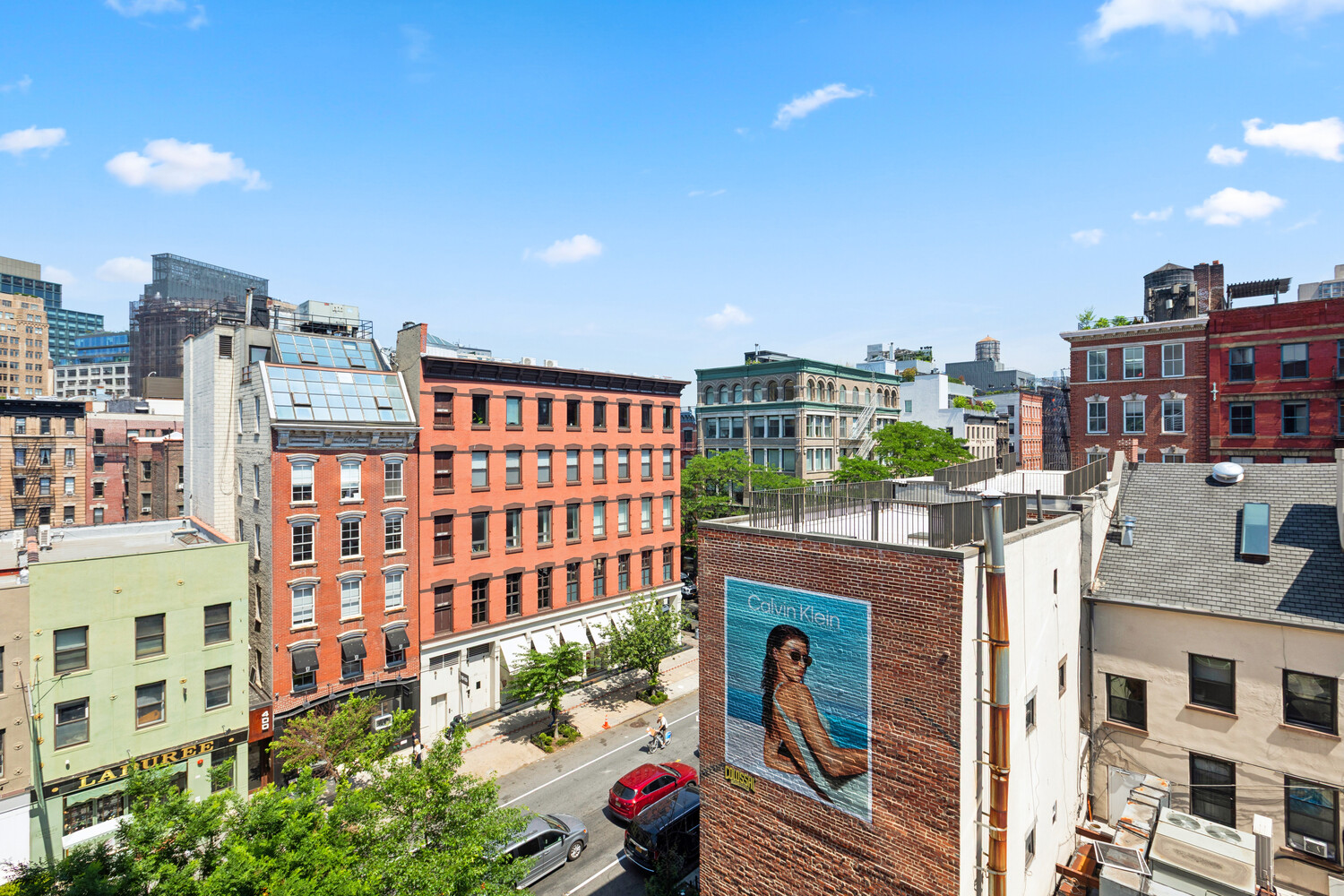 393 W BROADWAY 4WB
