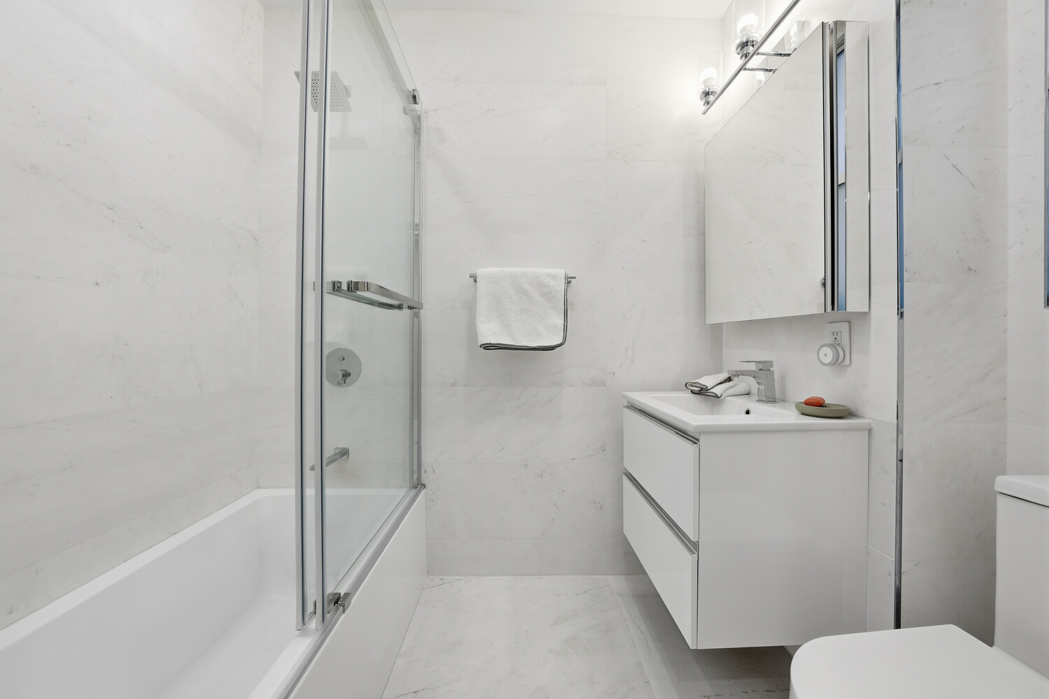 50 E 72ND Street 10B
