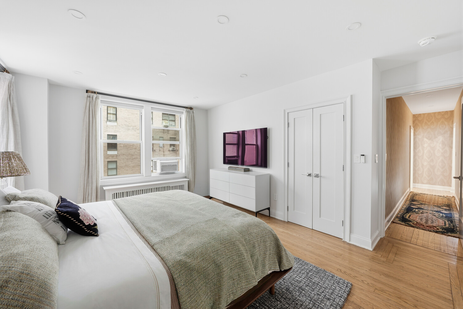 50 E 72ND Street 10B