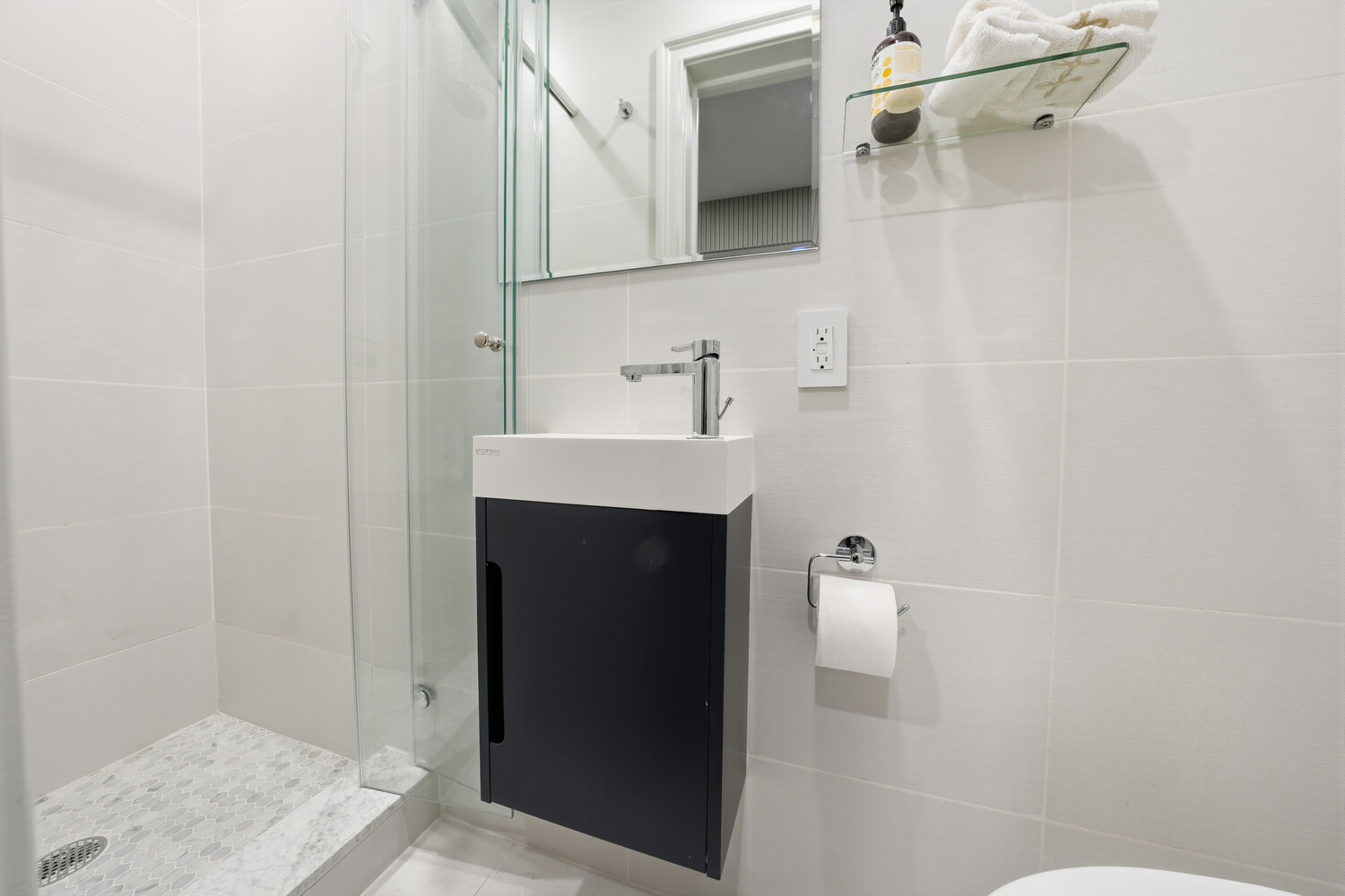 50 E 72ND Street 10B