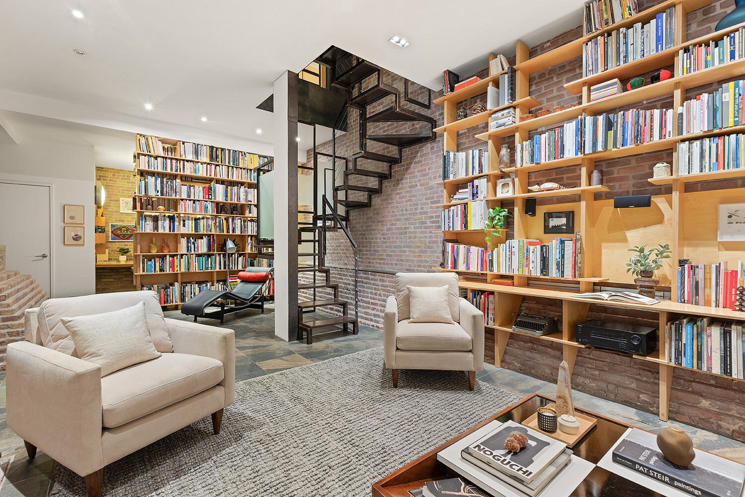 28 OLD FULTON Street TWE
