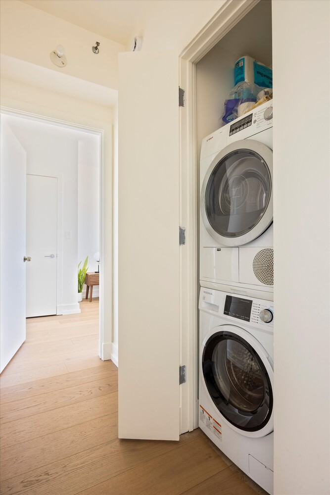 100 MASPETH Avenue 5H