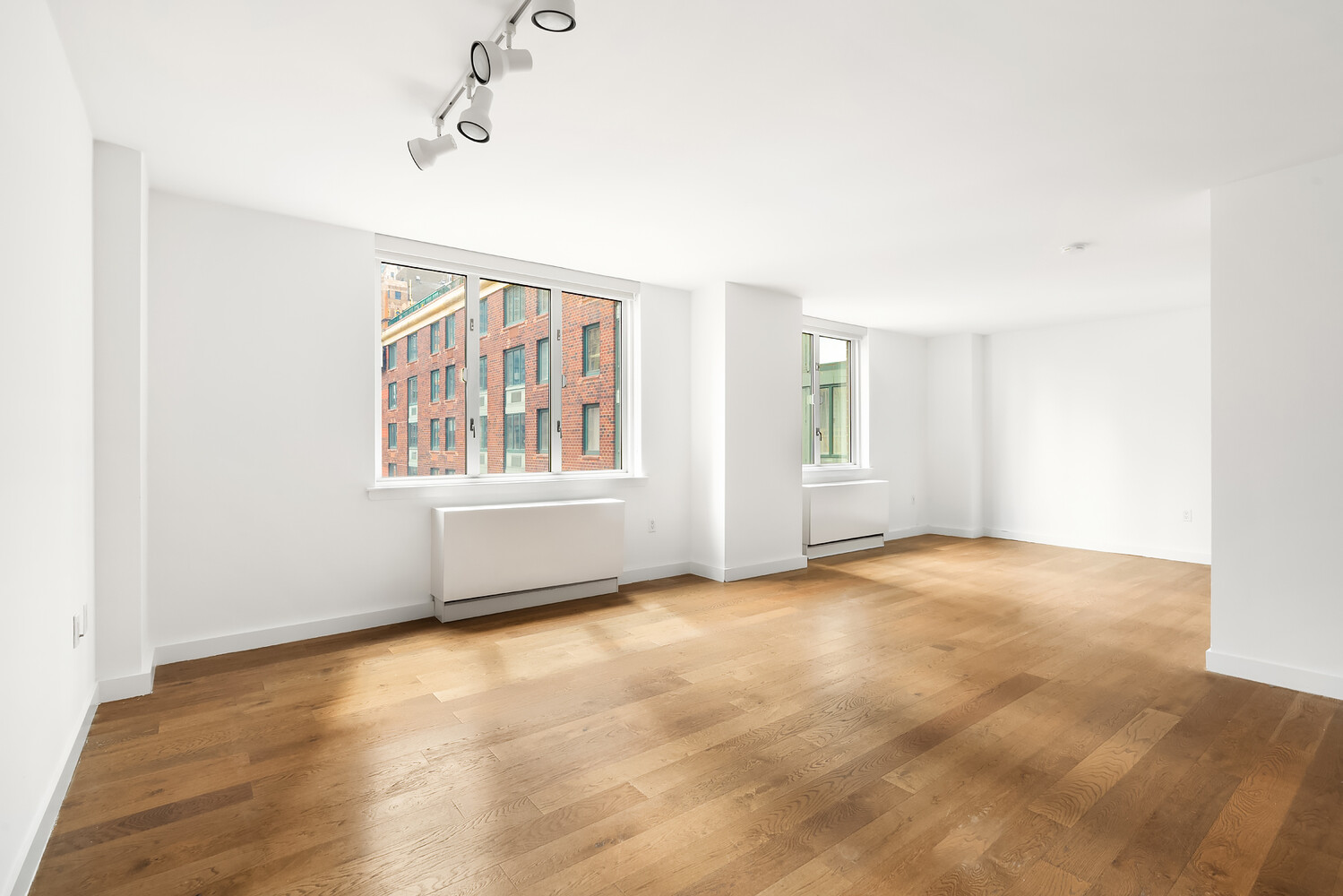 225 RECTOR Place 11S