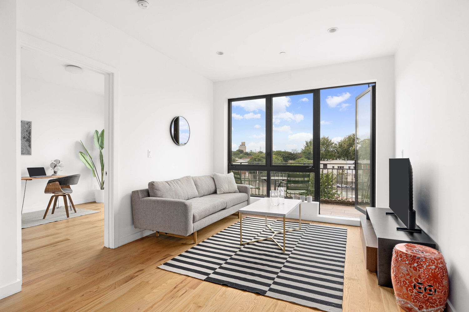 116 COVERT Street 4A