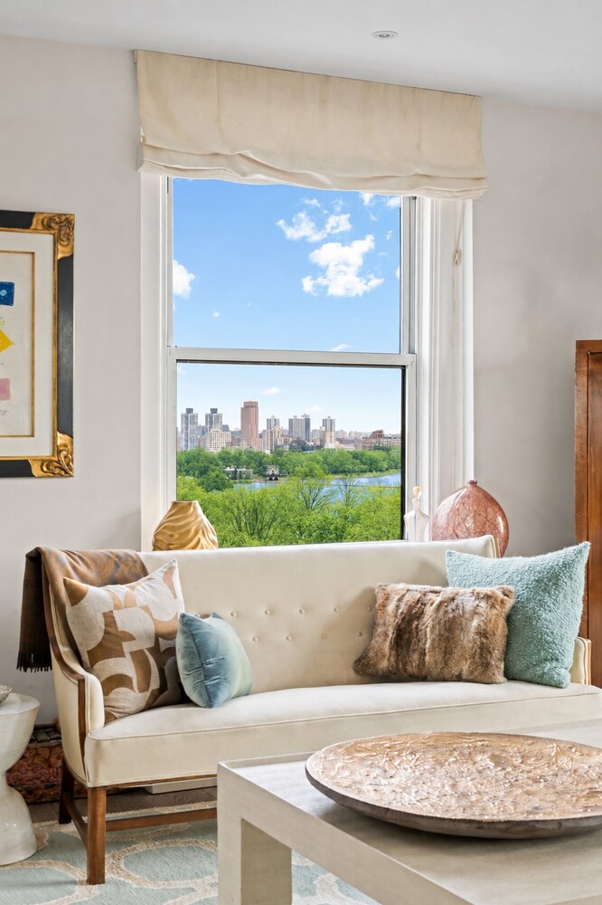 225 CENTRAL Park W 1605