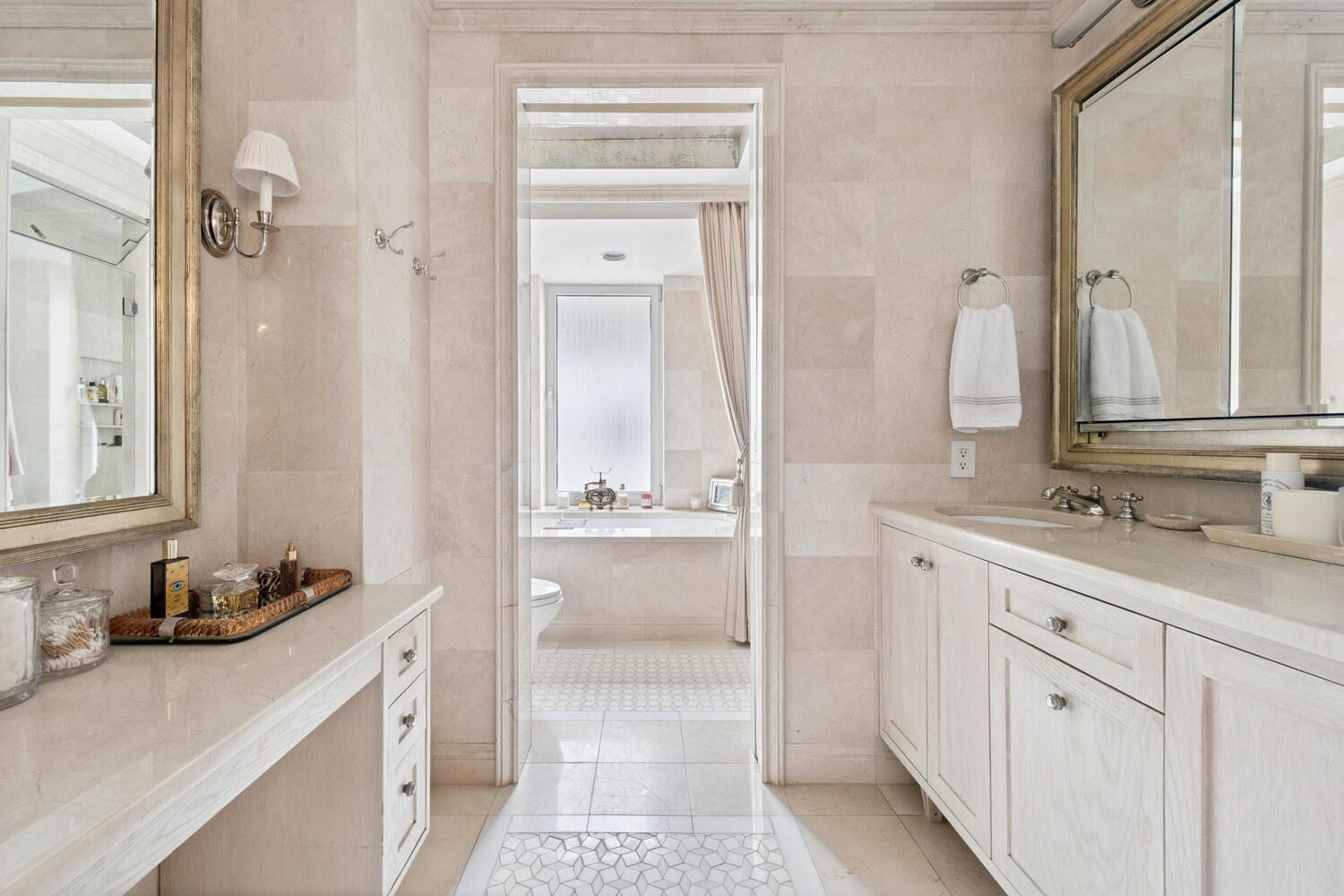 225 CENTRAL Park W 1605