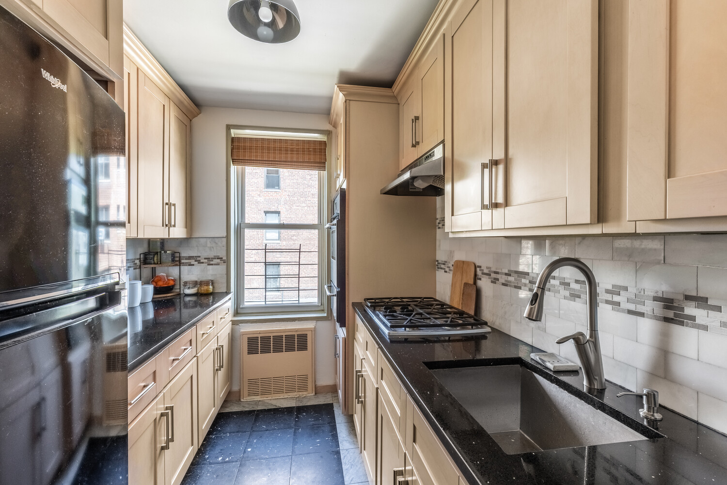 651 VANDERBILT Street 5K