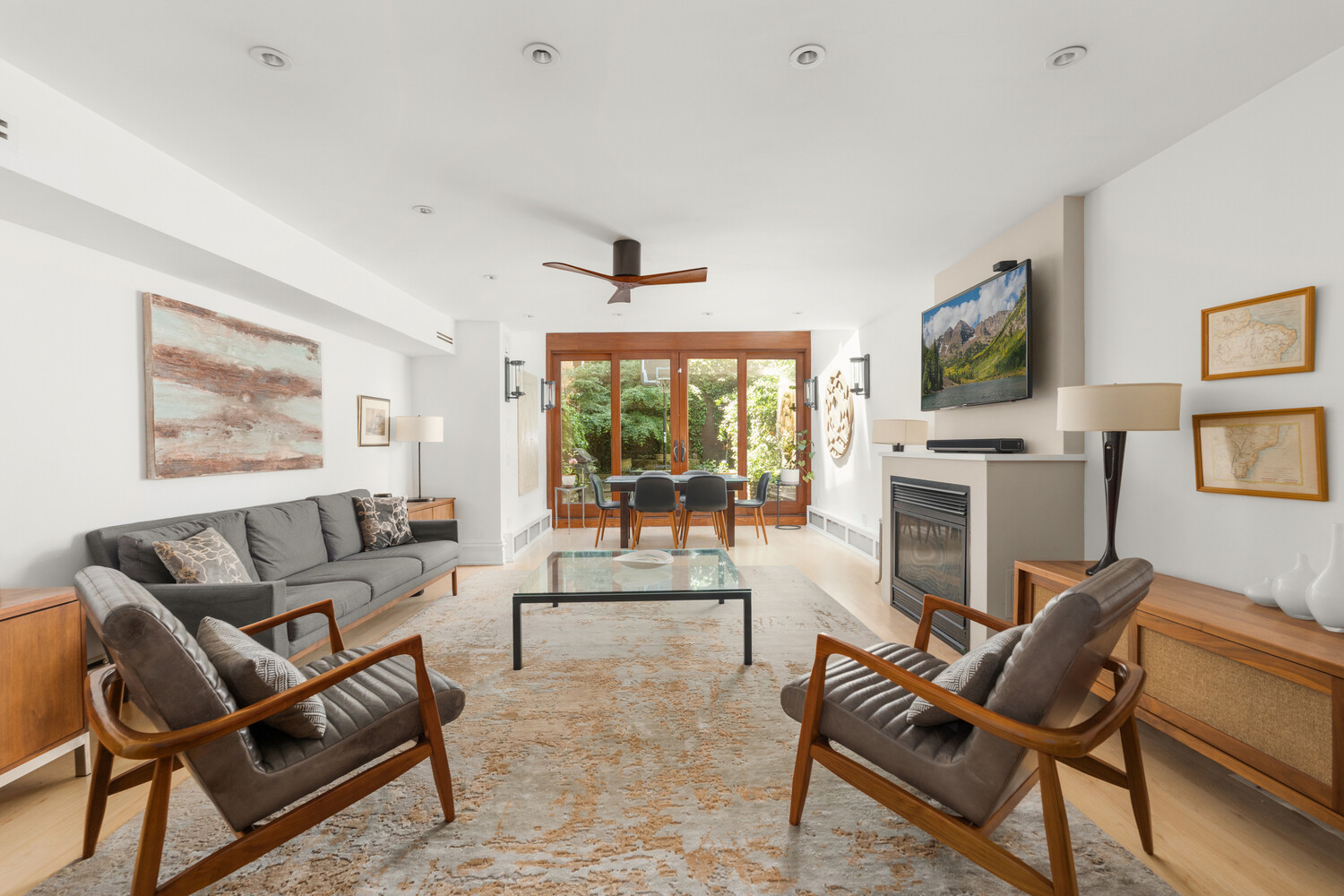 506 E 87TH Street