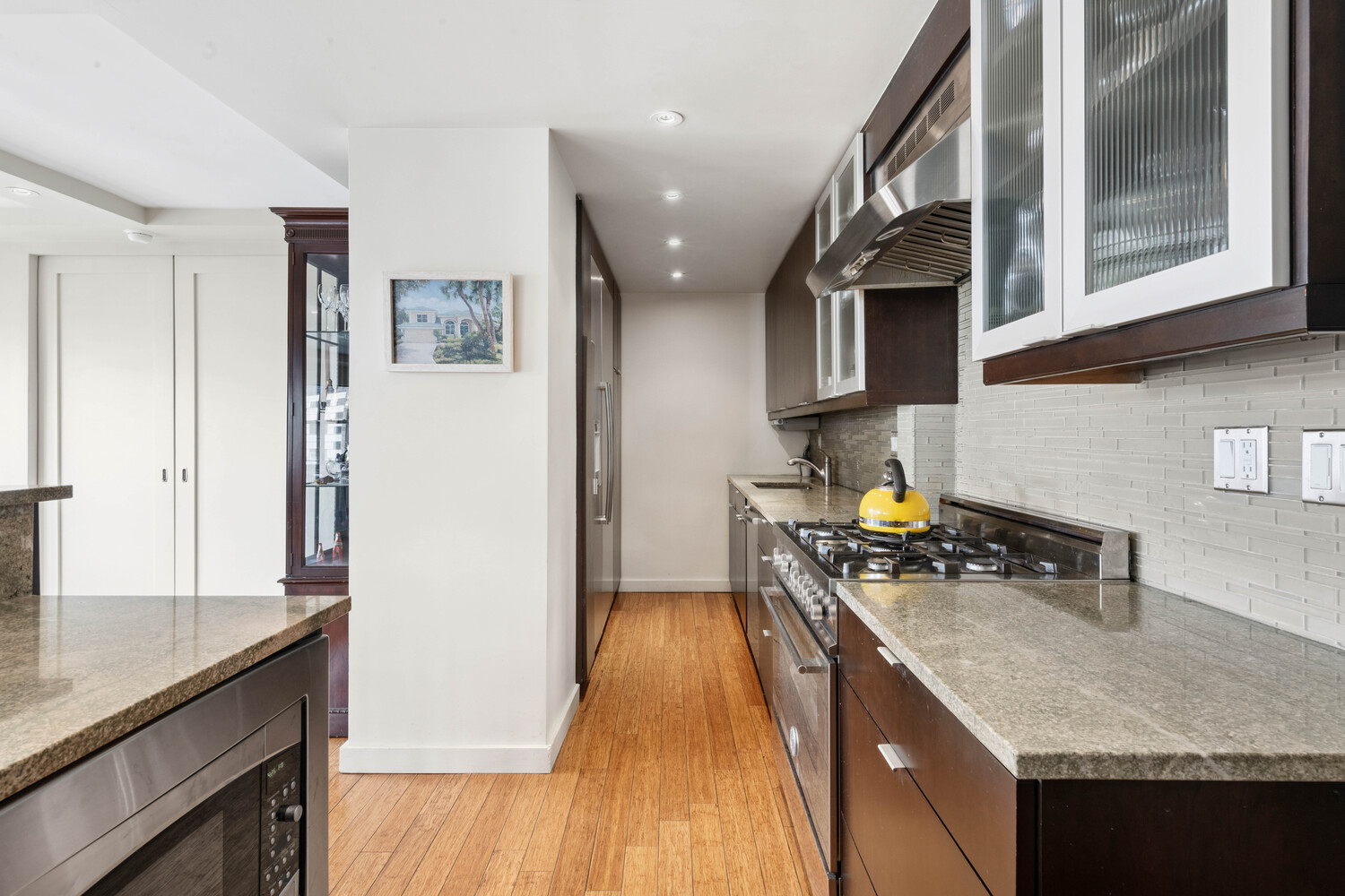 140 W END Avenue 11CD