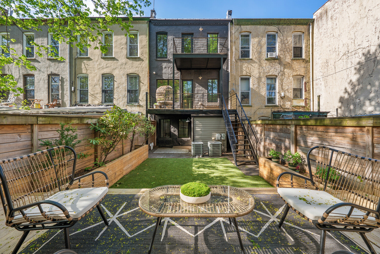 614 DECATUR Street
