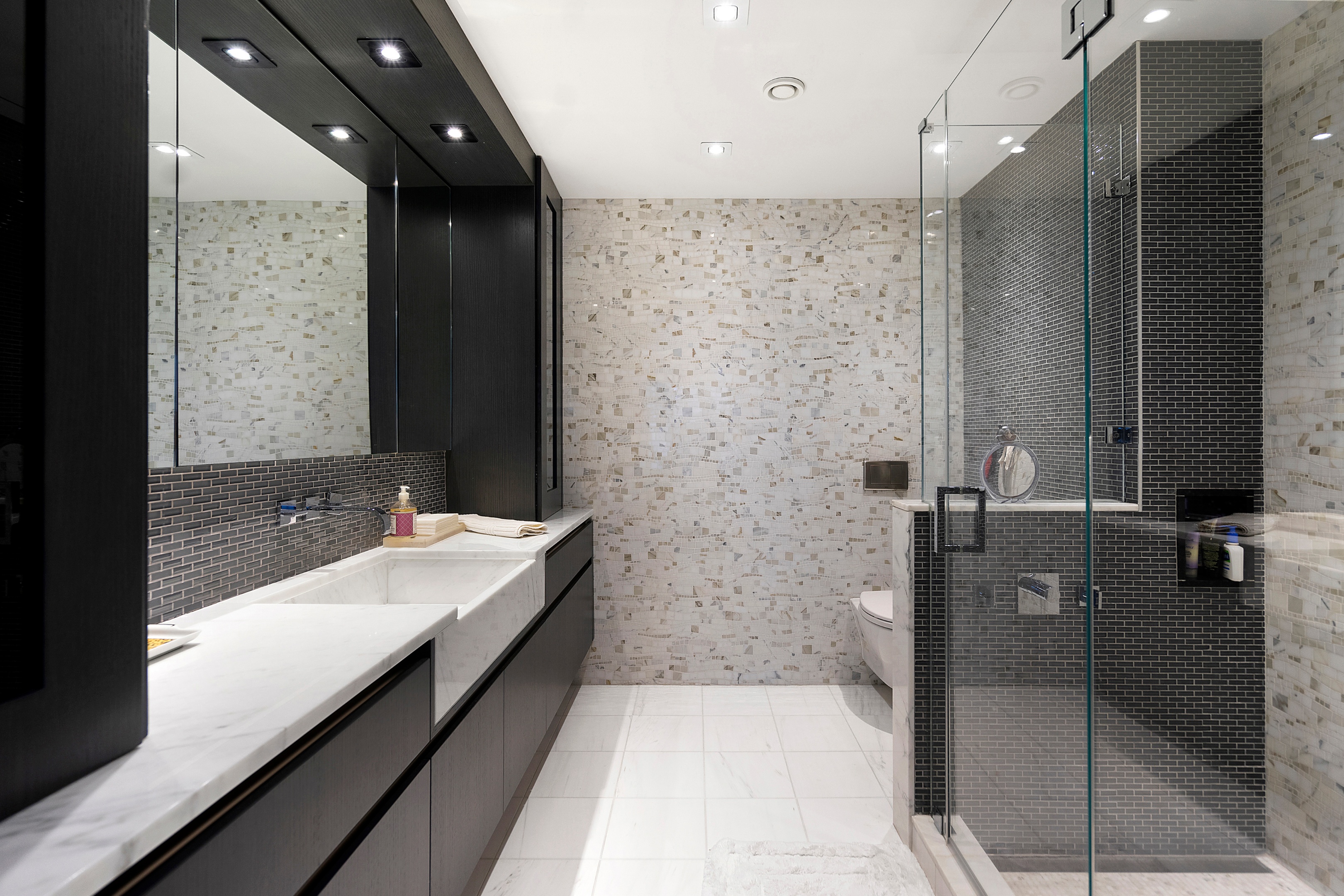 303 E 57TH Street 25GH