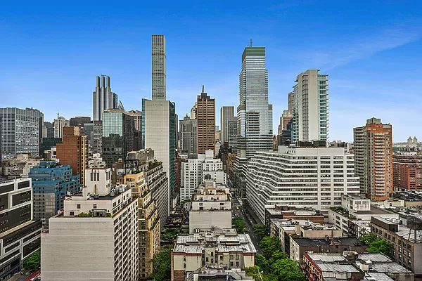 303 E 57TH Street 25GH