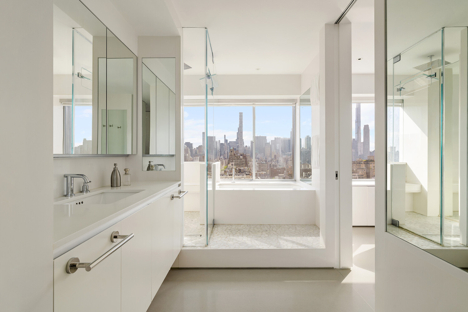 900 PARK Avenue 25CD