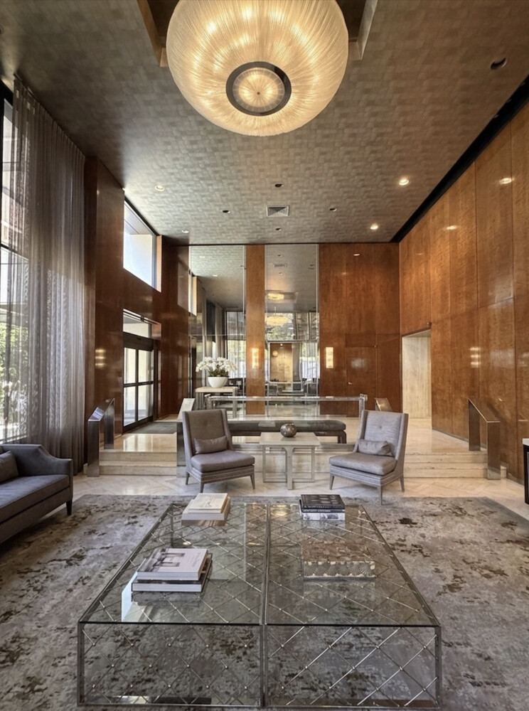 900 PARK Avenue 25CD