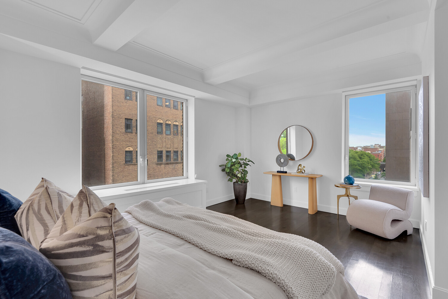 1212 5TH Avenue 5D