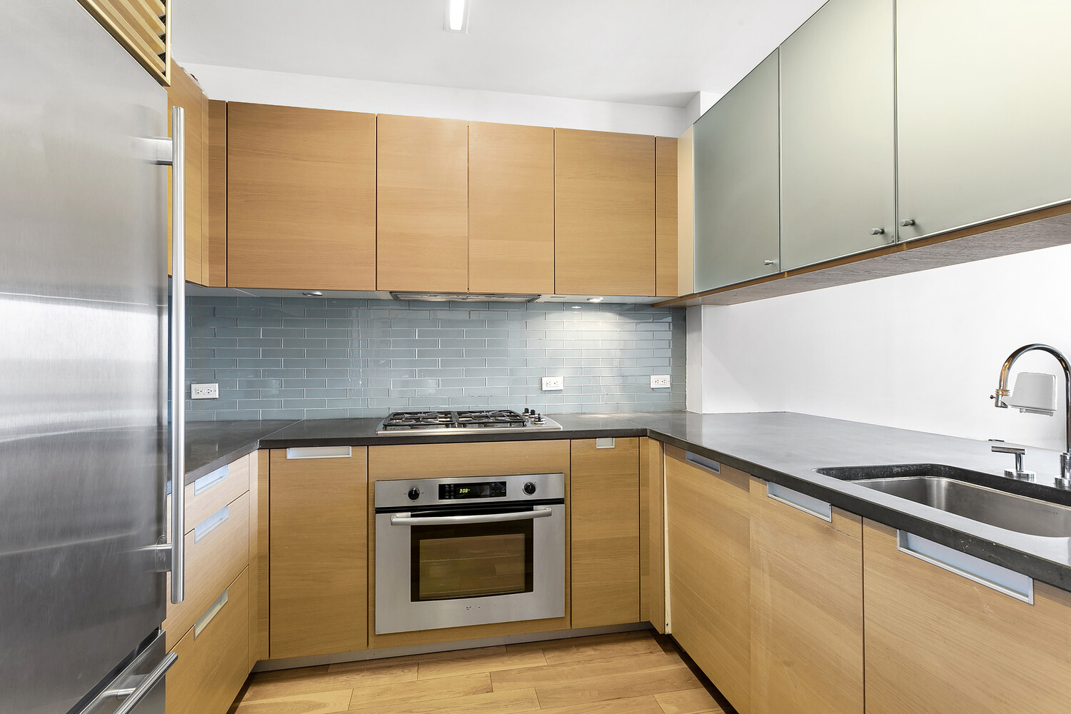 310 W 52ND Street 11D