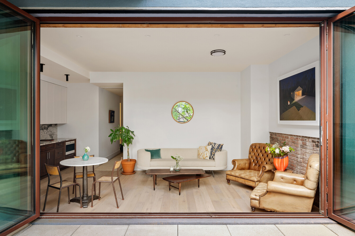 61 RIVINGTON Street 4B