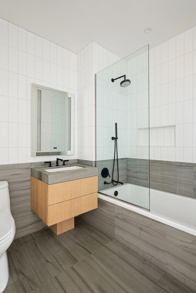 61 RIVINGTON Street 4B