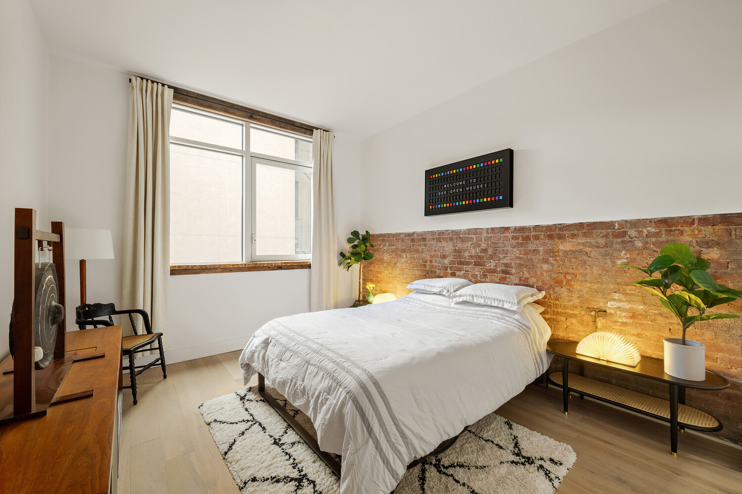 61 RIVINGTON Street 4B