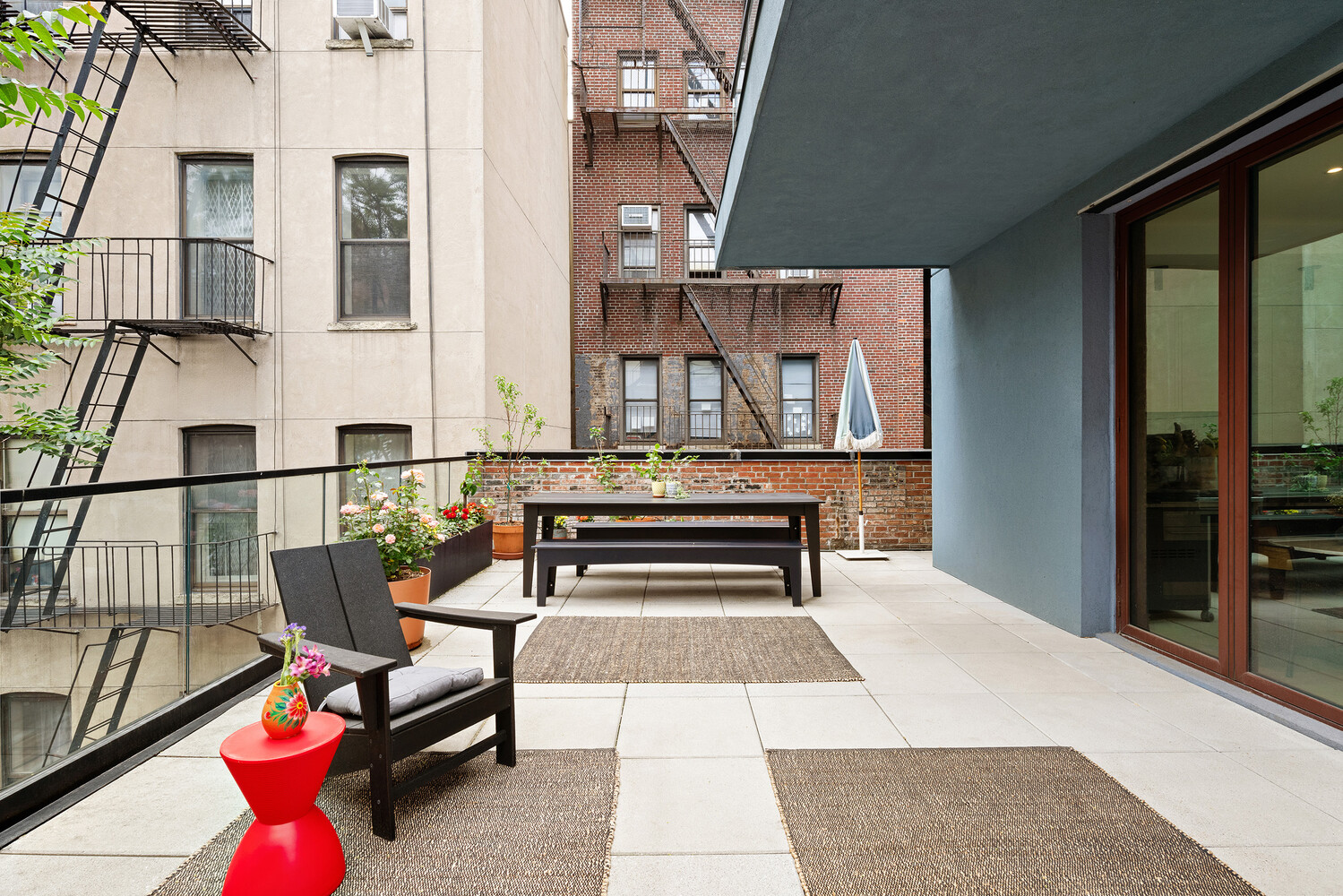 61 RIVINGTON Street 4B
