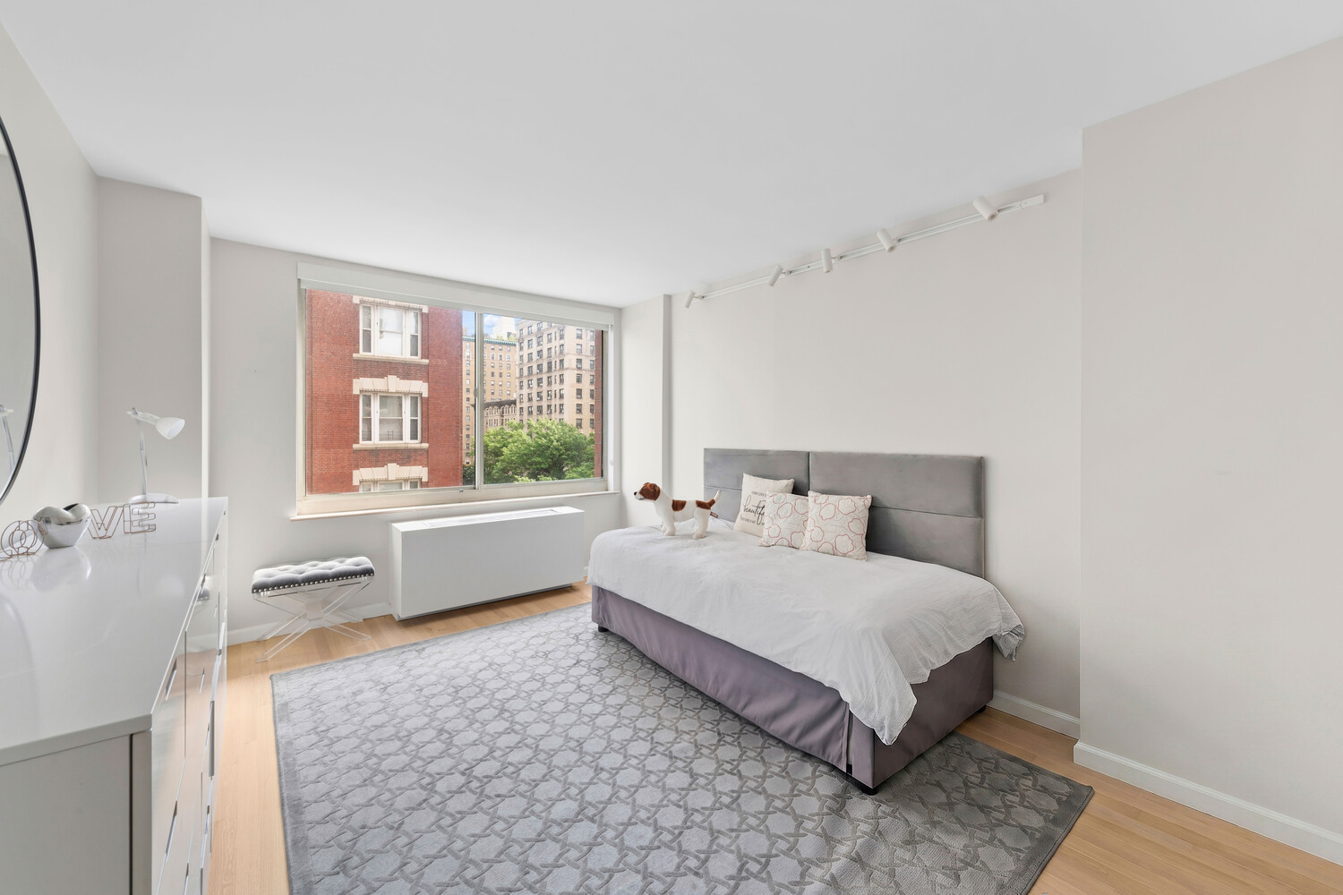 250 W 90TH Street 8H