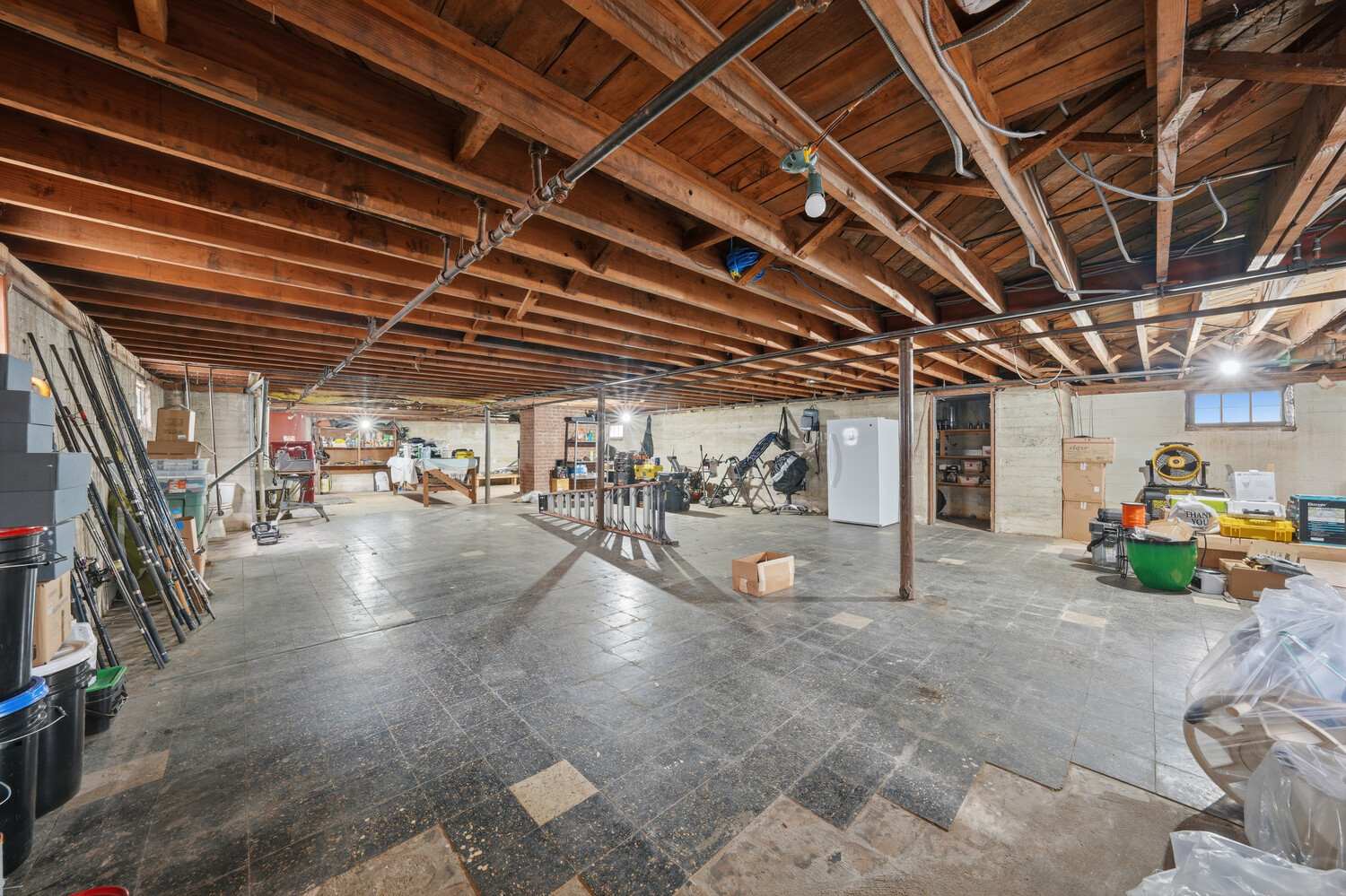 1142 BAY 25TH Street