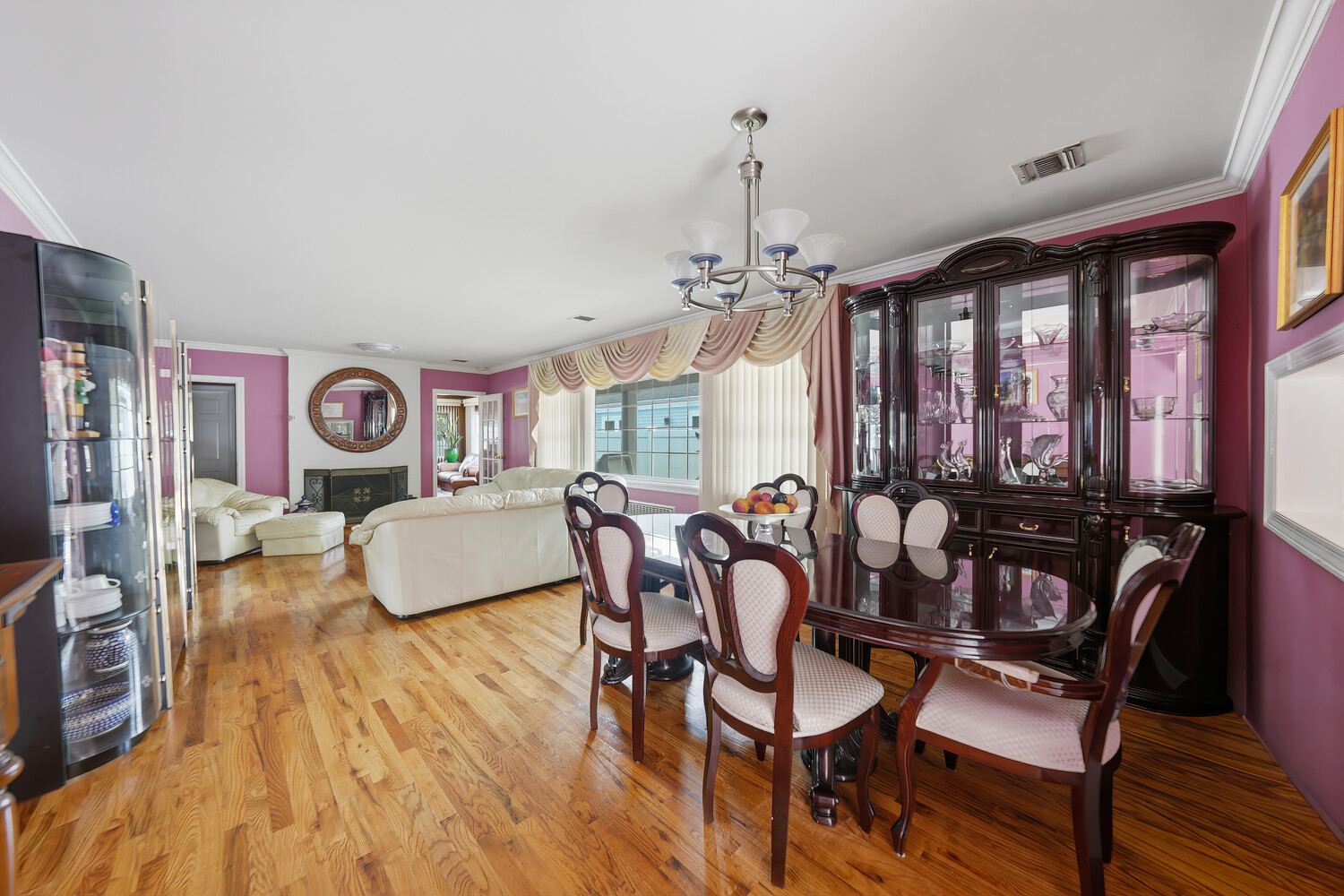 1142 BAY 25TH Street