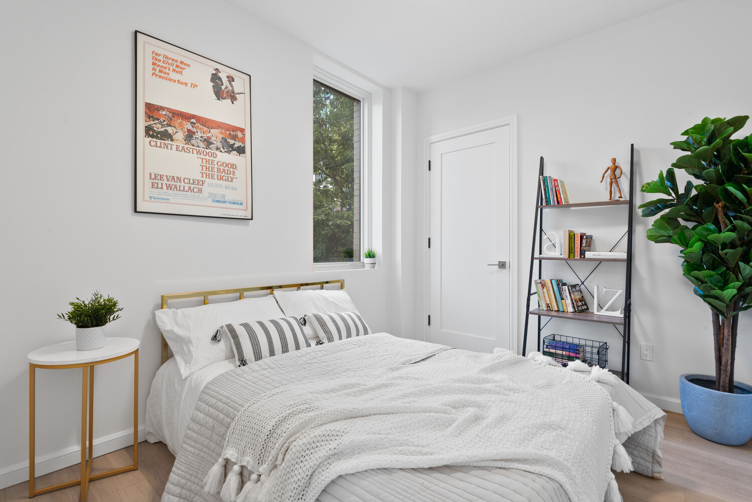 1 LENOX Road 5A