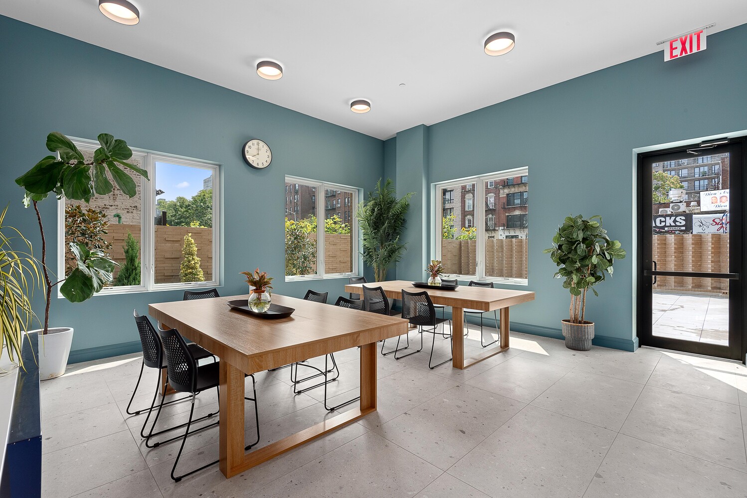 1 LENOX Road 5A